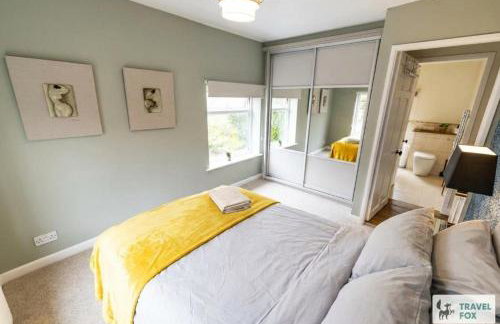 Smithy Bank Cottage - with free parking! - Foto 54
