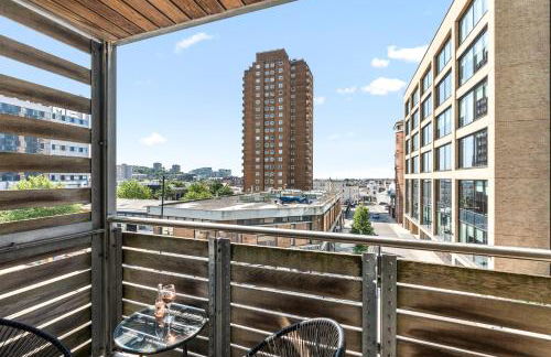 Luxury Apartment - Balcony - Prime Location - Sleeps 5 - Foto 14