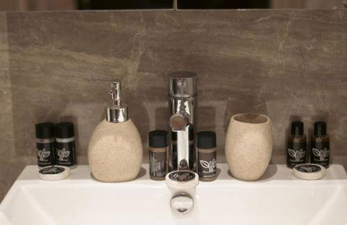 EmilyApartments 1 - Photo 3