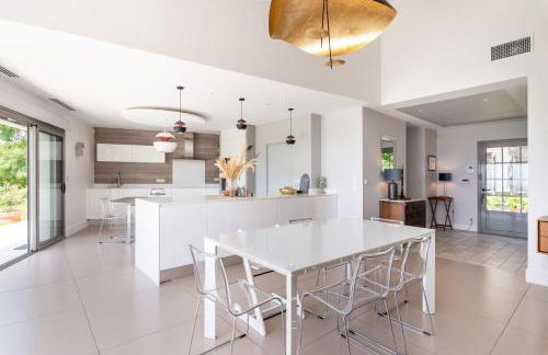 Le Lavoir - Bright and comfortable single-storey family home - Photo 11