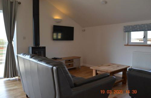 Fields End Lodges - Photo 21
