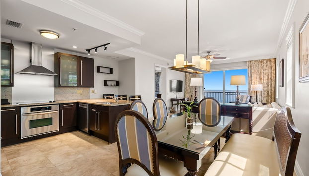 Ocean Front 2BR Residence - Foto 2, Habitación