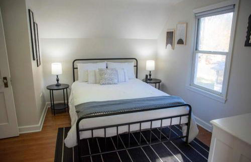 Sunny Side on Storm 3BR 3BA Retreat - Foto 47