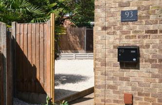 Spacious 4 Bed House Sleeps 6 Parking Garden in Loughborough - Foto 16