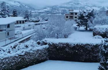 Duplex cocooning avec vue lac et montagnes - Photo 4