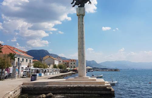 Apartment LANA Kaštel Stari - Photo 24