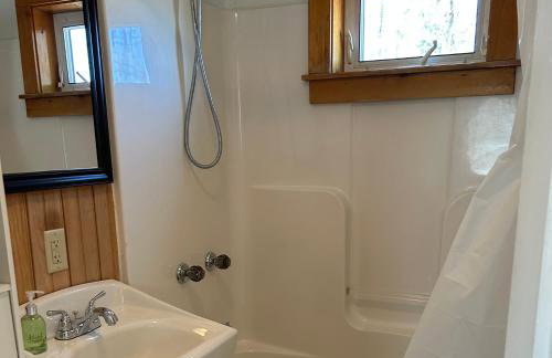 Peaceful Cozy Cottage in the Vermont Woods - Foto 11