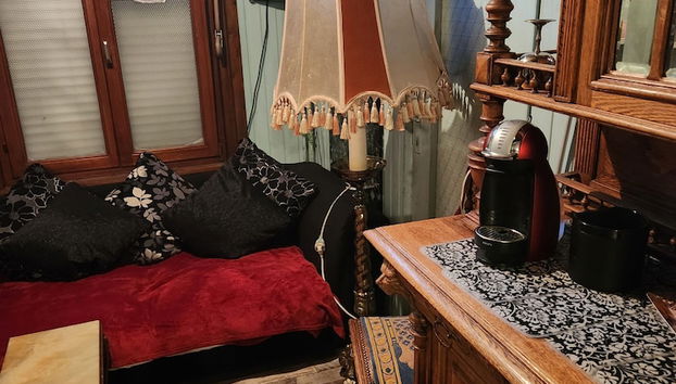 Room in House - 2 Floors 2 Bedrooms Near Central Station - Foto 3, Wohnzimmer