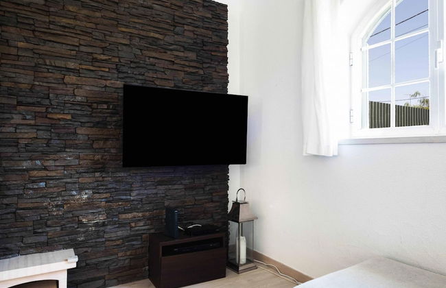 Sesimbra Stylish Villa by Homing - Photo 58