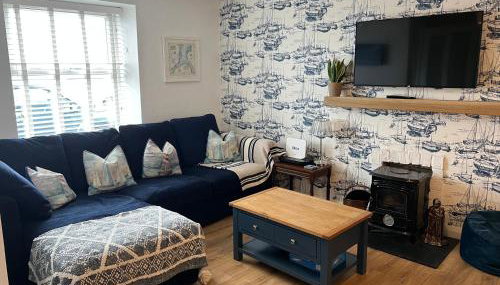 Portaferry Waterfront Townhouse with Hot Tub - Foto 4