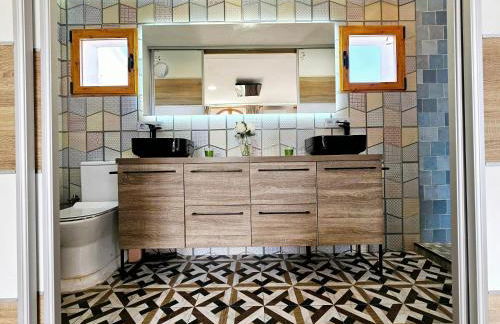 White Paradise Villa - Sol y Luz - by SunCastle apartamentos - Foto 29