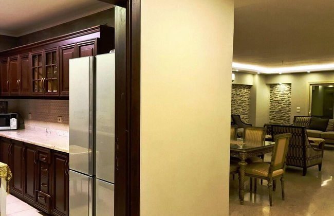 Spacious Executive Luxury Apartment With Balcony - Foto 12