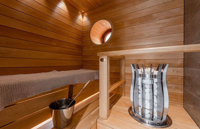 Main Square Renovated Apt, Sauna and Parking - Foto 15