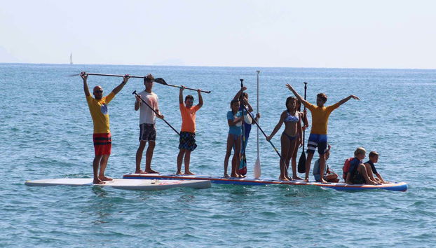 Grupo del curso de paddle surf