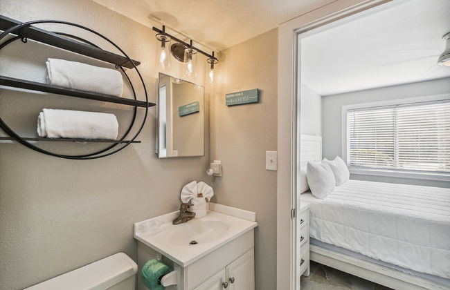 Southbay 55 is 2 Bedroom on the lake with short walk to beach by RedAwning - Foto 20