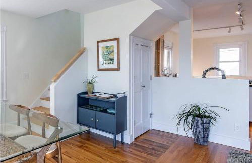 A Peaceful Oasis on Munjoy Hill - 3BR Cottage & Parking - Foto 37