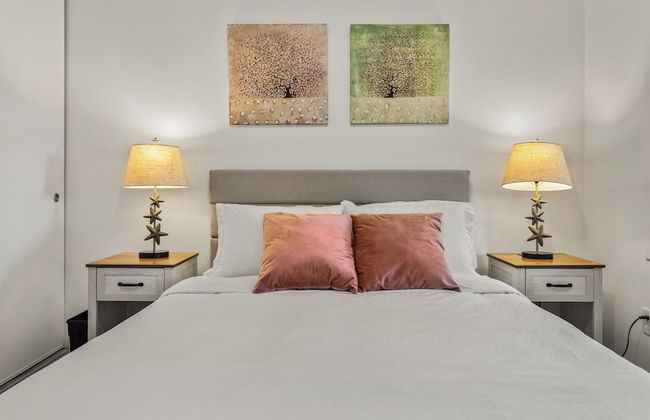 Parkside Escape Oasis in Bellevue fully fenced - Foto 4