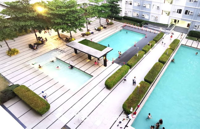 Butler's Bnb E Trees Residences Qc Phil - Foto 8