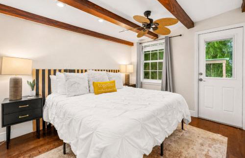 2 Homes • Hot Tubs x2 • Heated Pool • Fire Pit - Foto 68