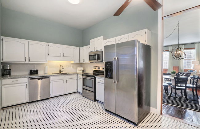 Gallery Stays - Amiri Pop - Foto 13