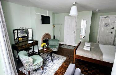 A-N-G Apartments - Parking EV 22kW by the Beach, Canoe Lake & South Parade Pier - Foto 32