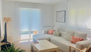 Prado Essence - Photo 2