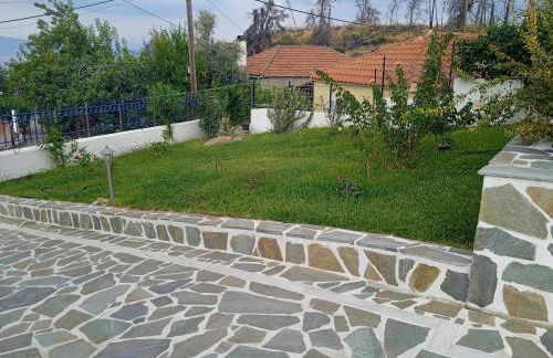 Σπίτι στο βουνό αλλά μια ανάσα από τη θάλασσα - Photo 6