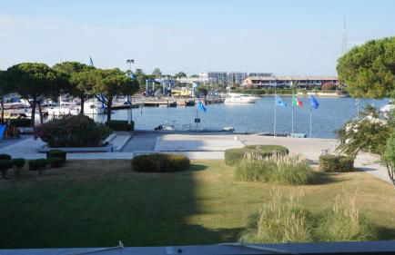 Aprilia Residence - Photo 36