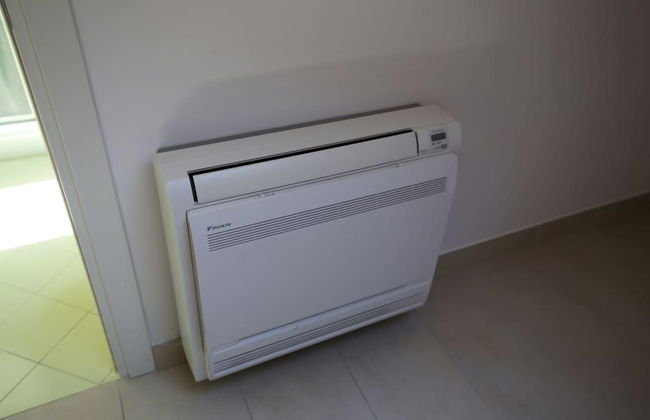 Apartment 20 Meters From The Sea 7 Beds With Small Sea View - Foto 33