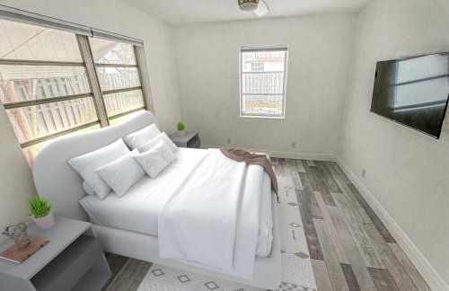 Stylish Tropical Key West Home - Private Yard, Free Parking & Laundry - Foto 15