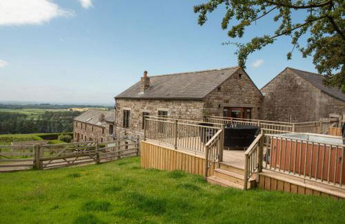 Mill Barn, Castle Carrock, dogs welcome, hot tub with countryside and reservoir views - Foto 18