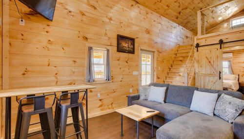 Friends and Family Rental Cabin with Hot Tub! - Foto 4