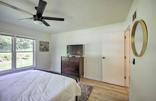 Modern Eckerty Home with Deck on Patoka Lake! - Foto 13