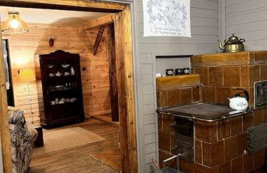 Drewniana chata nad stawem - Foto 32