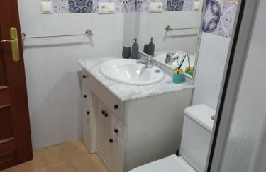 Apartamento cerca del centro histórico de Málaga II - Photo 18