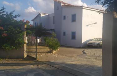 Seaview Saravari Studios - Foto 15