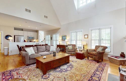 Seaglass Lakeshore Cottage - Foto 11