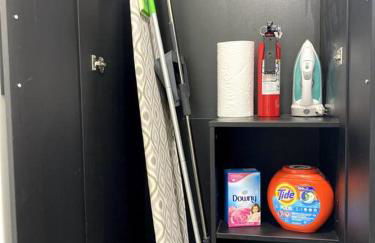 The Black and White House - Foto 54