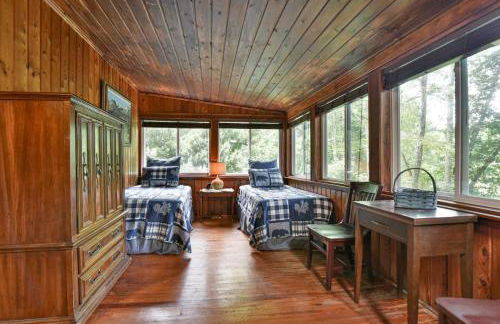 Shiners Hideaway - Cozy Cabin with Trails & Family Memories - Foto 28