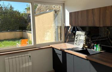 Charmante maison de pierre rénovée a 5min de Charleville-Mézières - Foto 1