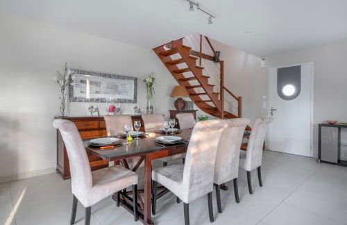 Grande maison familiale avec piscine et jardin - Foto 13