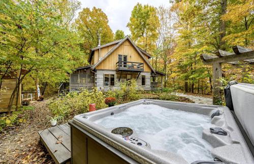 Impressive Log Cabin with Fireplace, Fire Pit and Hot-tub in Unionville, Indiana - Foto 33