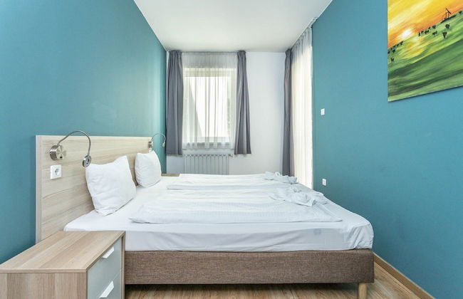 Corvin Plaza Apartments and Suites - Foto 19