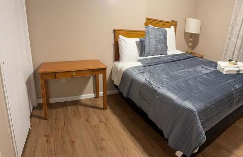 FOR LONGTERM RENTAL 3 BR NEAR YALE SCIENCE CENTER-MUNSON St - Foto 2