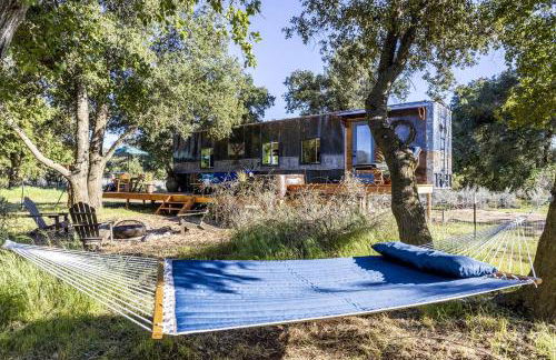 Vintage Tiny House with Spa-Inspired Bathroom in Warner Springs, California - Foto 14
