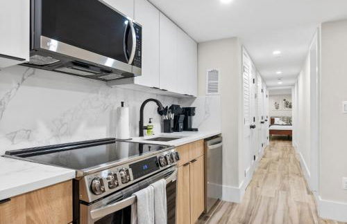 2-Bedroom Garden Suite, Private Entrance & Washer & Dryer, U Street - Foto 1