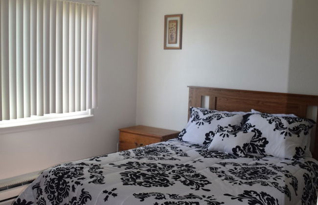 Mactavish Court Townhomes - Foto 20