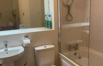 Lovely 1 Bedroom Apartment - Foto 9