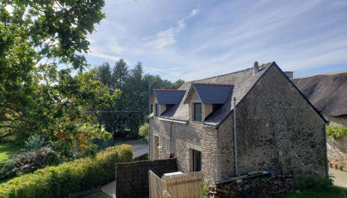 Clos du Palastre - Gîte de l'Atelier - Foto 2, Garden, sunbed, Garden view, heating