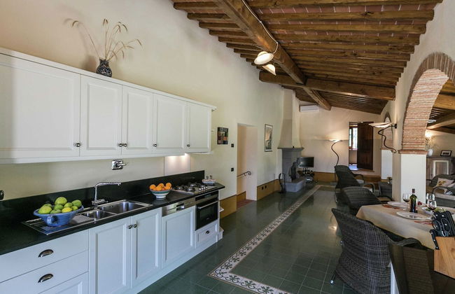 Luxury Villas in Poppi With Heated Pool - Foto 7